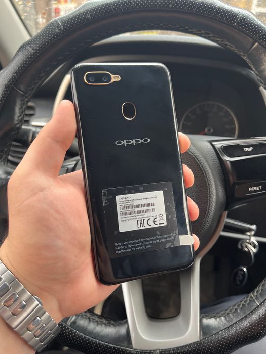 OPPO A5S 32гб черный