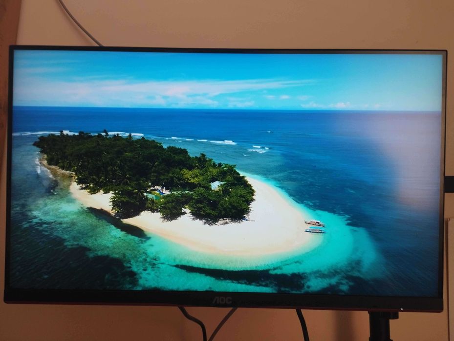 AOC Монитор - 2к Резолюция, 165hz , 24 Инча + Стойка за втори монитор