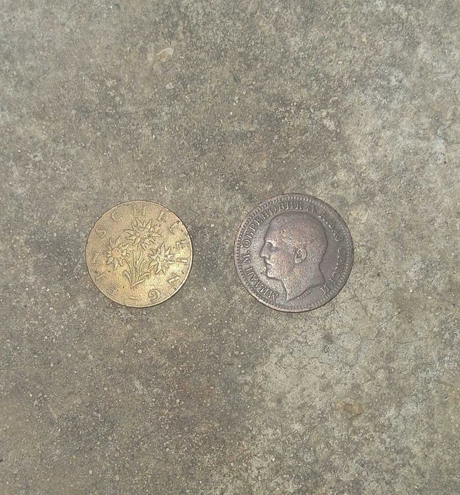 MONEDE VECHI GASITE  1 SCHILLING 1962 SI 5 PARA SERBIA 1879 cum sunt in fotografii