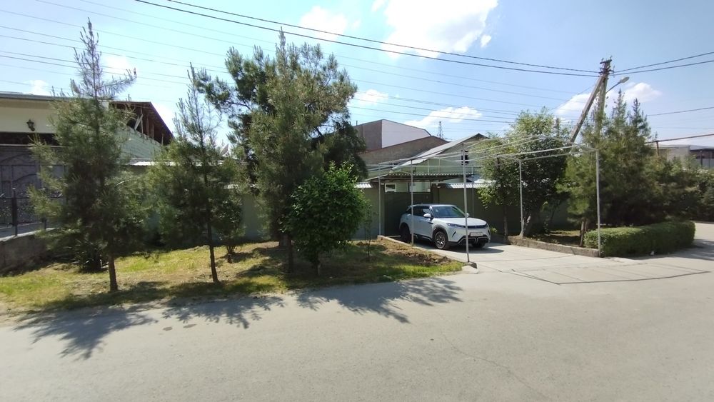 Срочно!!! Продается земля, участок под застройку. Дом торцевой