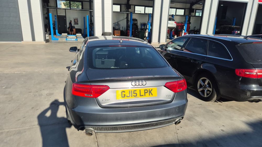 Dezmembrez Audi A5 2015
