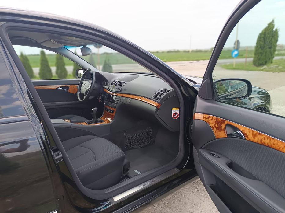Mercedes E class