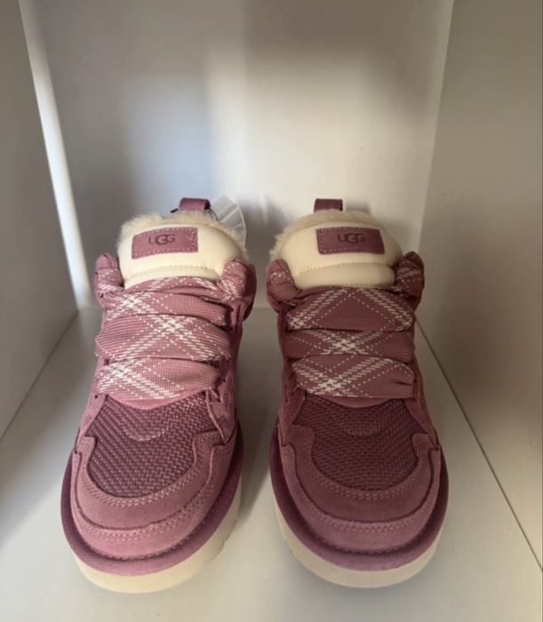 UGG Lowmel Pink