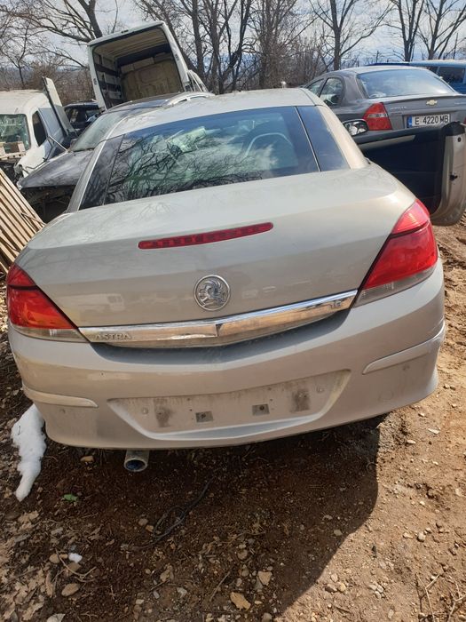 Опел Астра Х кабрио 1.6 Opel Astra H Cabrio 1.6 на части