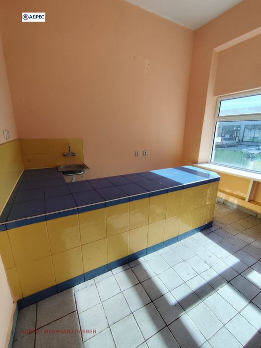 Къща в Плевен, област-гр.Пордим площ 230 цена 160000