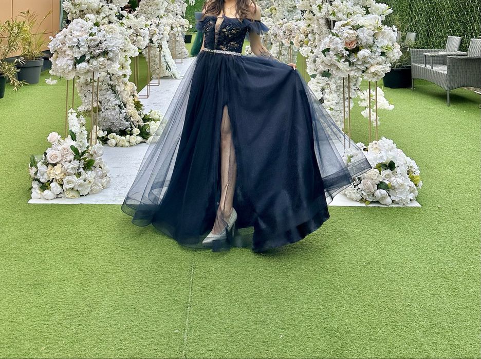 Бална рокля