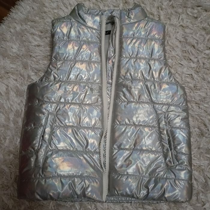 Veste fetiță 6 ani - toate 90 ron