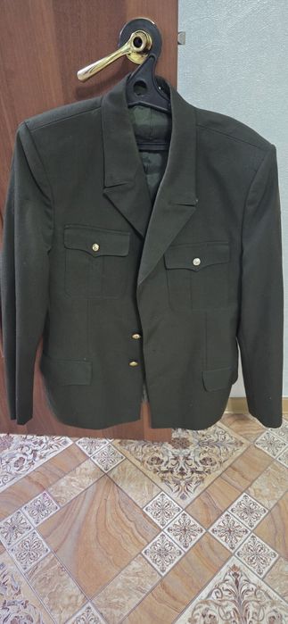 Продам форму и спальный мешок новый