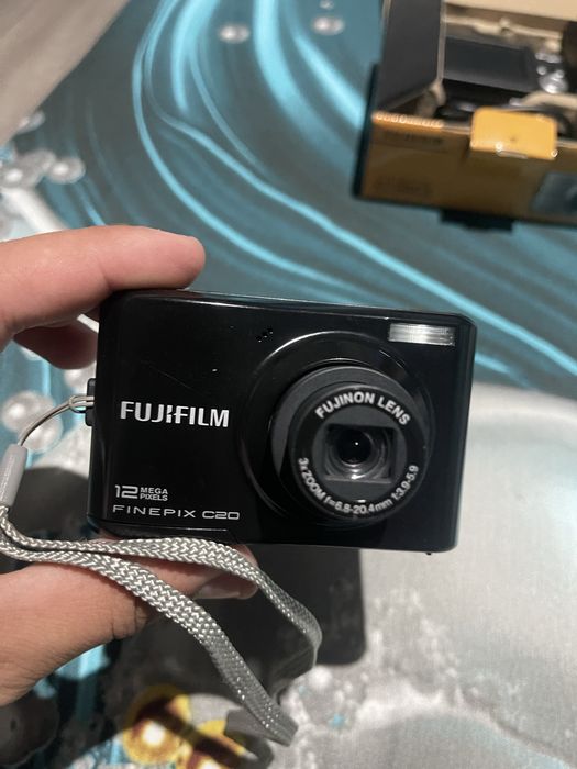 Aparat de Fotografiat FujiFilm FinePix C20