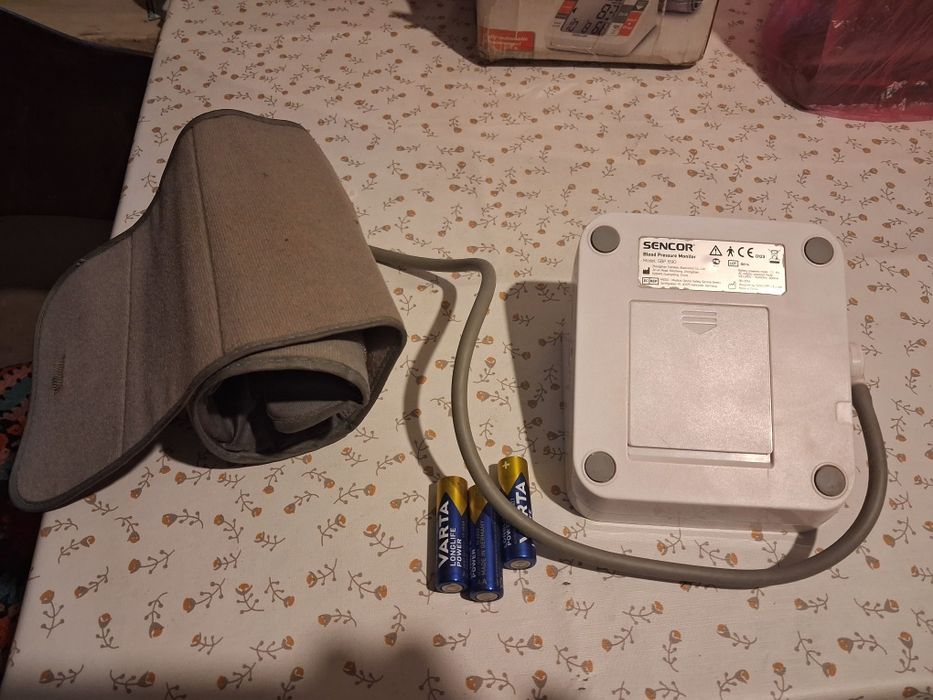Апарат за кръвно Sencor SBP 690
