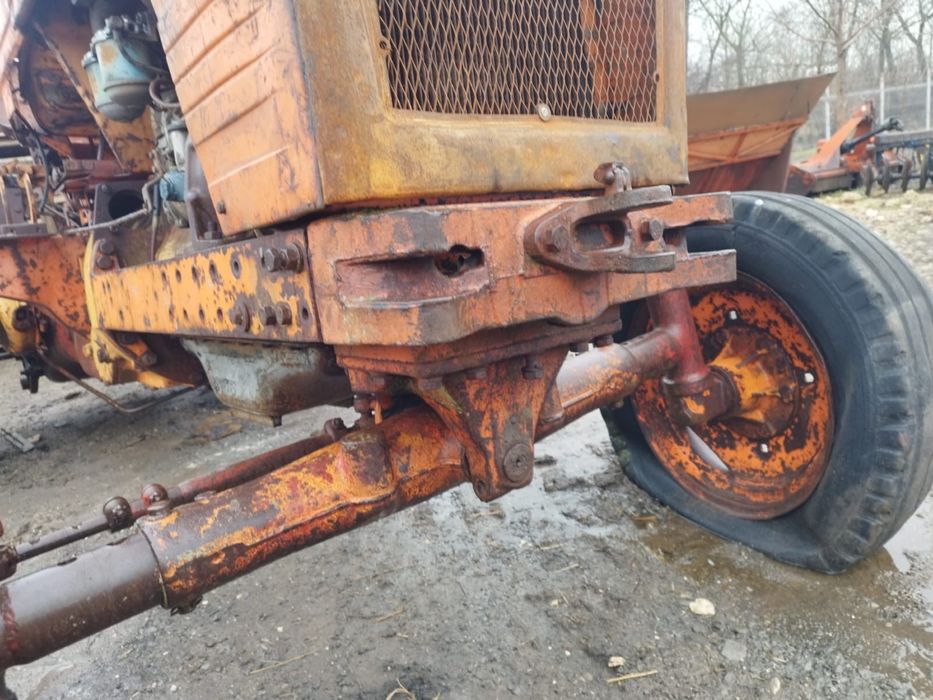 Tractor u650 de vanzare