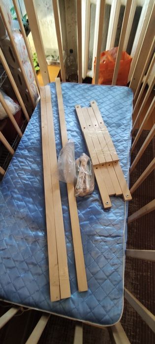 Продам детскую кроватку