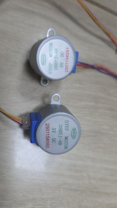 Motor Pas Cu Pas 5V DC 28BYJ-48