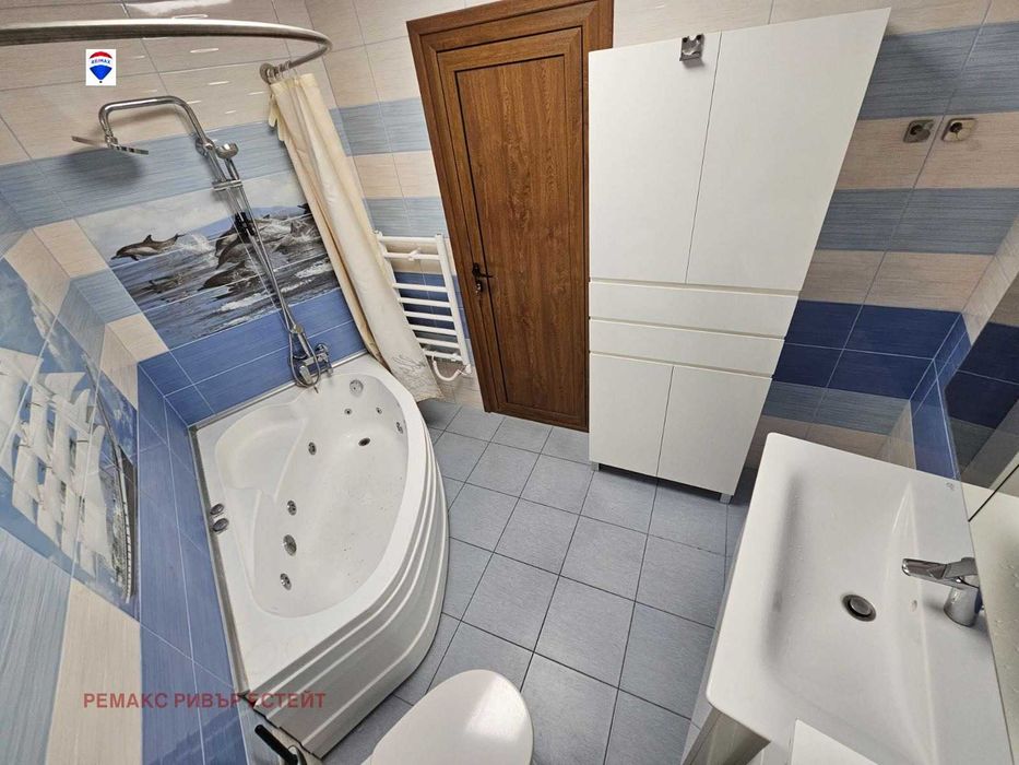 Продава се Двустаен апартамент в Русе, Широк център - 79 кв.м за 1771 €/кв.м - Снимка #7