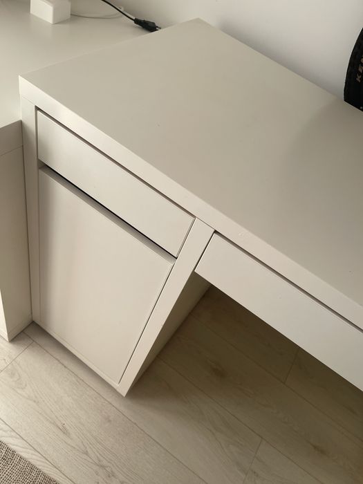 Birou IKEA in stare foarte buna, pret negociabil