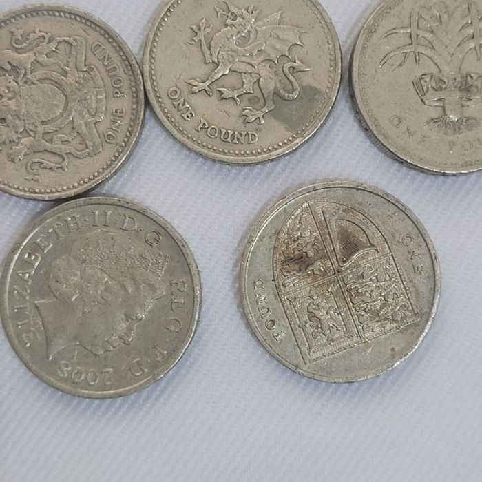 Монети Английски паунди