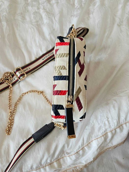 Чанта Tommy Hilfiger