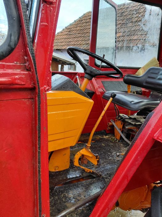 Tractor u 650 m stare bunâ