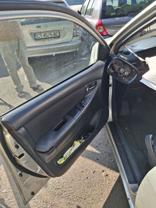Toyota corolla цяла за части