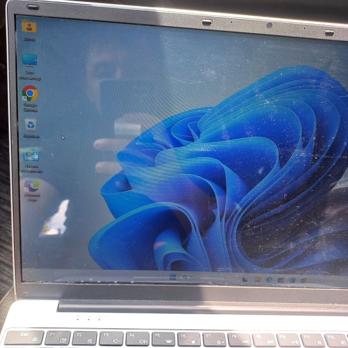 Ноутбук YAMI N 12 16 GB