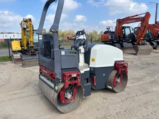Cilindru compactor Dynapac CC1200 - 2,6 TONE - 2018 - 1.240 h