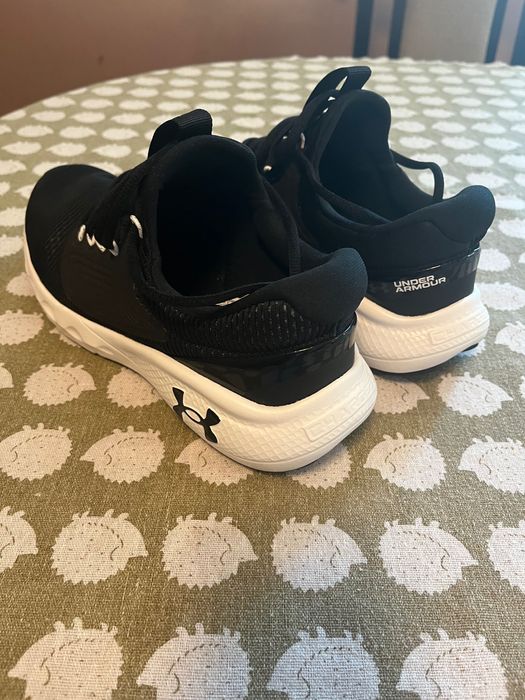 Маратонки Under Armour