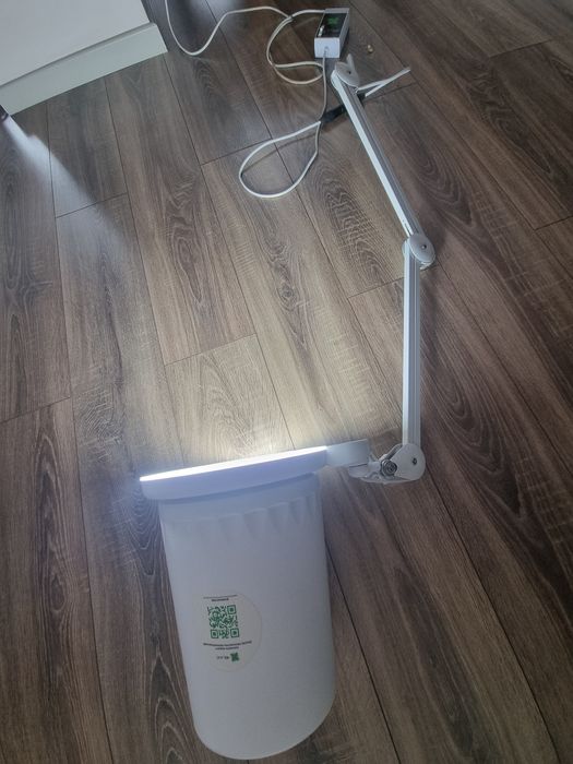 Вытяжка 4BlANC. В отличном состоянии.