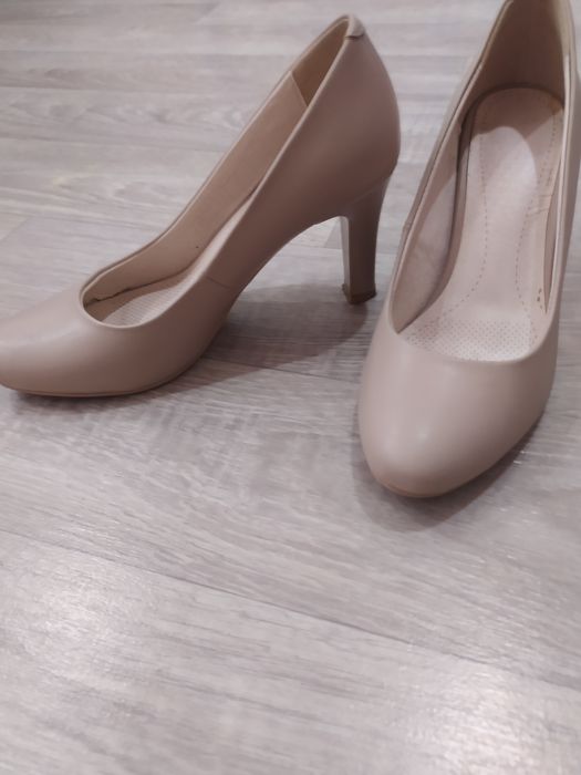 Продам туфли недорого 35р