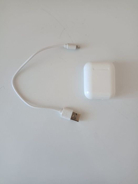 Продам Air Pods новые
