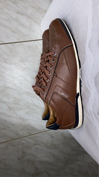 Hugo Boss saturn low