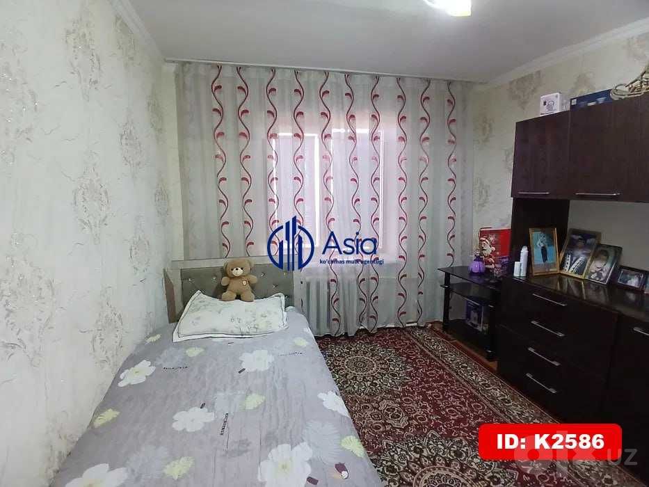 Trikatajdan 4xonali uy srochna sotiladi K2586