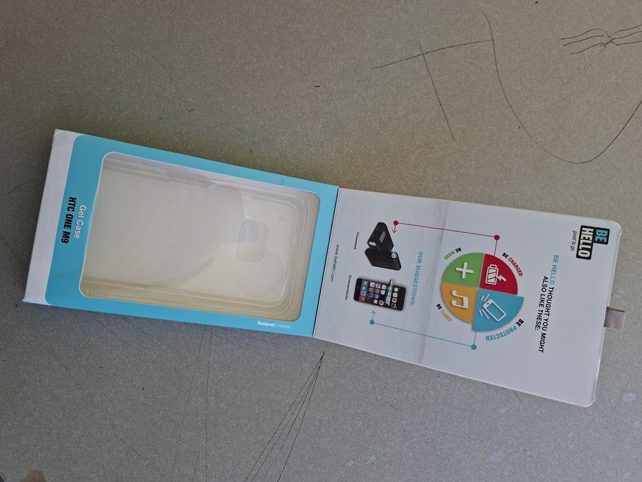 Vând husa HTC ONE M9