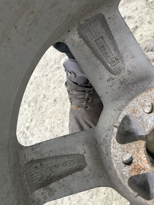 Hyundai Santa Fe 5х114,3 джанти с гуми 17”