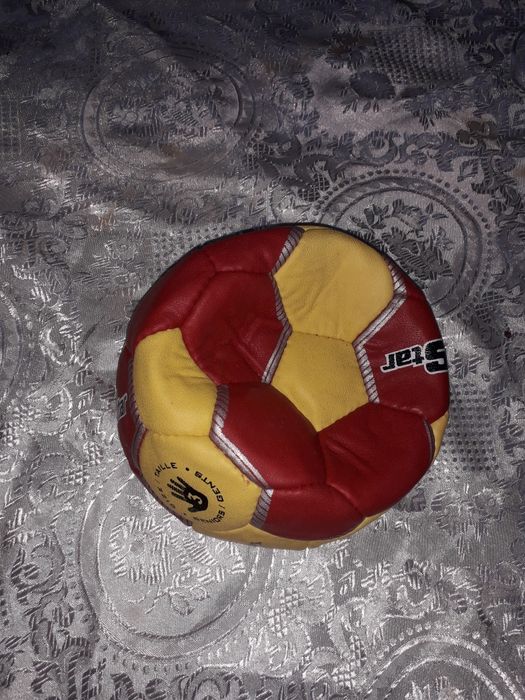 Гандбольные мячи