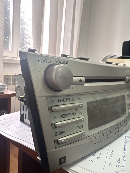 Могнитола от камри 40 оригинал jbl