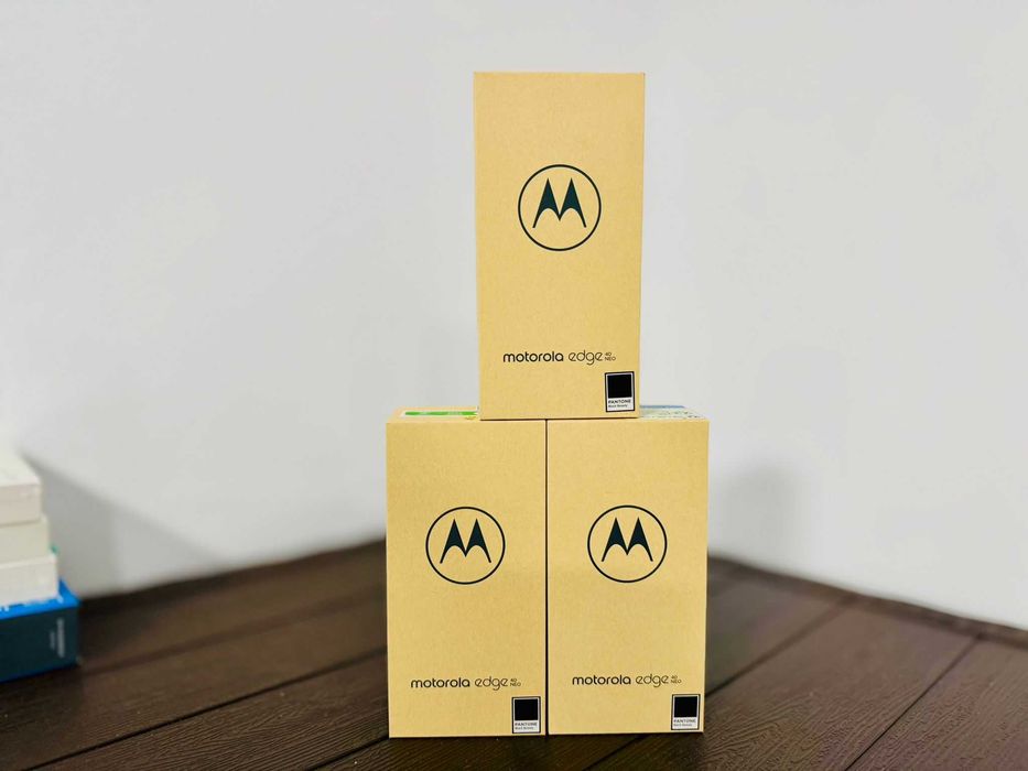 Moto 40 Neo - Nou, Sigilat - 256Gb/12 - Black -*Rate*Garantie*Factura*