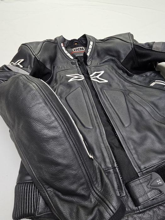 Costum moto din piele IXS  M