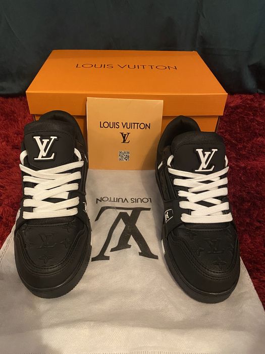 Louis Vuitton Trainer full black