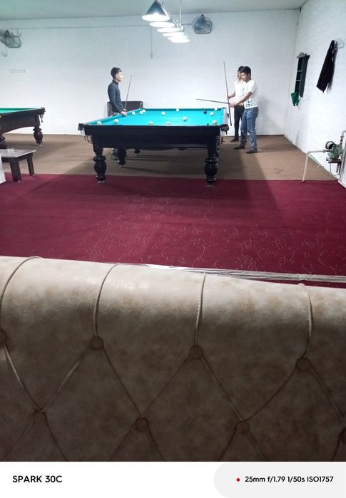 2ta bilyardni stol sotiladi 4000$