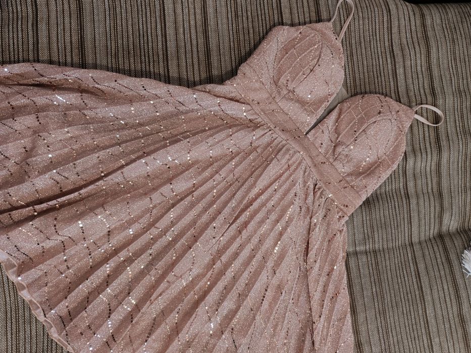 Официална дамска рокля