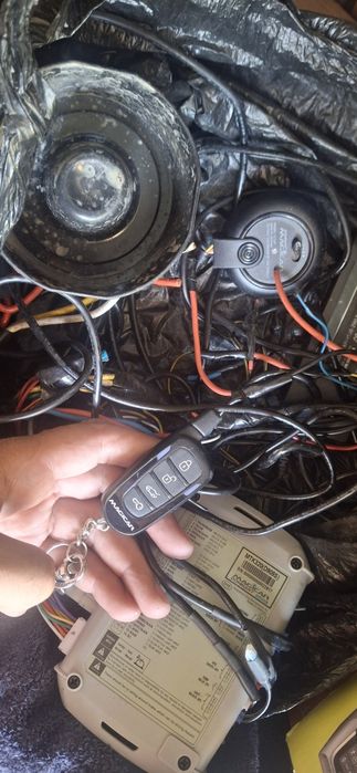 Продам Magicar 909s Dominant оригинал БЕЗ ГЛАВНОГО ПУЛТА.КОТТА ПУЛТИ Й