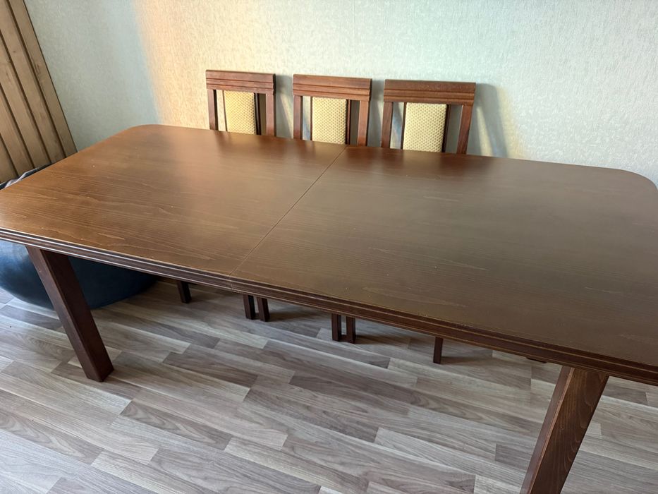 Стол деревянный, б/у