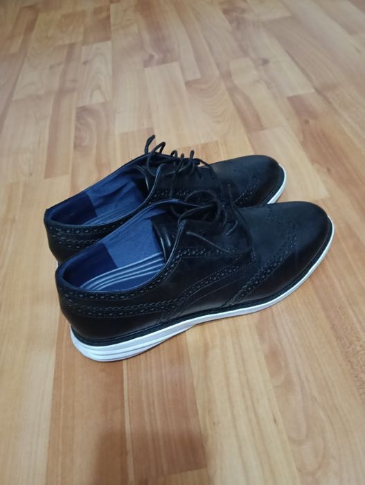 Pantofi unisex Cole han