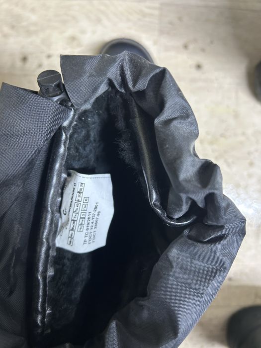 Продам спец обувь