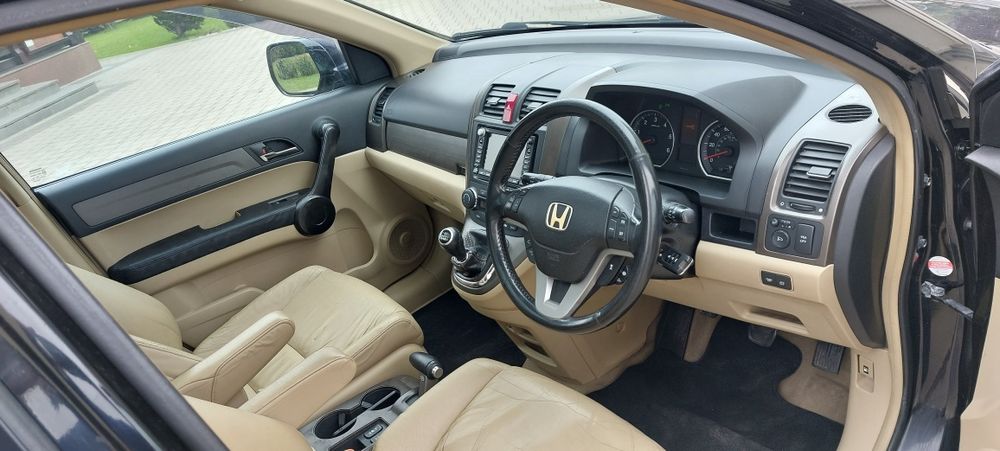 Honda CRV din 2008 motor 2.2 Este 4x4 Volan pe dreapta Anglia