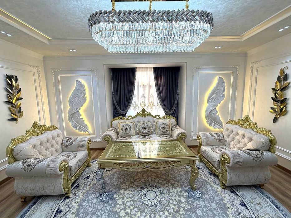 Lyuks 3-Xonali kvartira sotiladi.