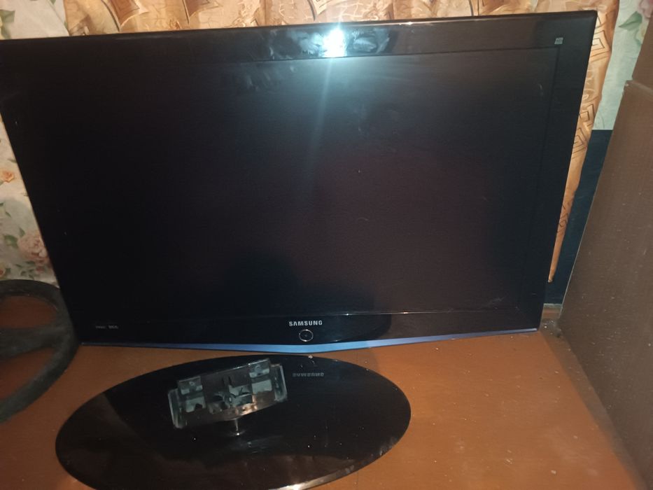 Плазма ЖК телевизор