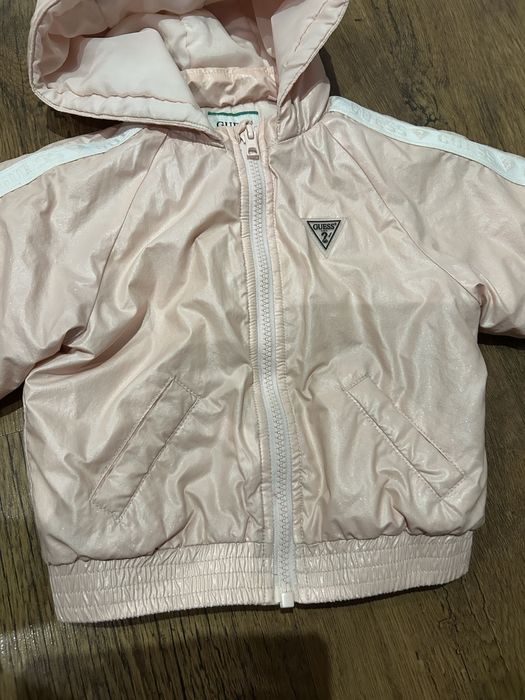 Детско преходно яке GUESS  3 год.