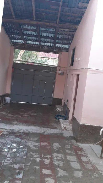 Сотилади Продаётся Дом Мирабад Рисовый 1,8 Соток 2 этажный Алтынкуль