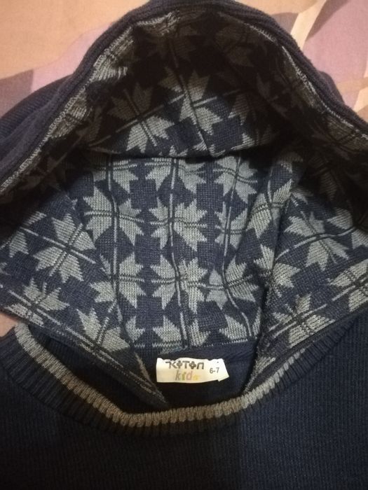 Джинсы, кофты в отличном состоянии